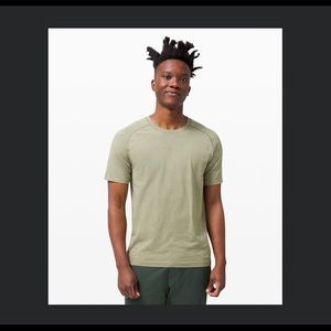 Lululemon Metal Vent Tech Short Sleeve 2.0
